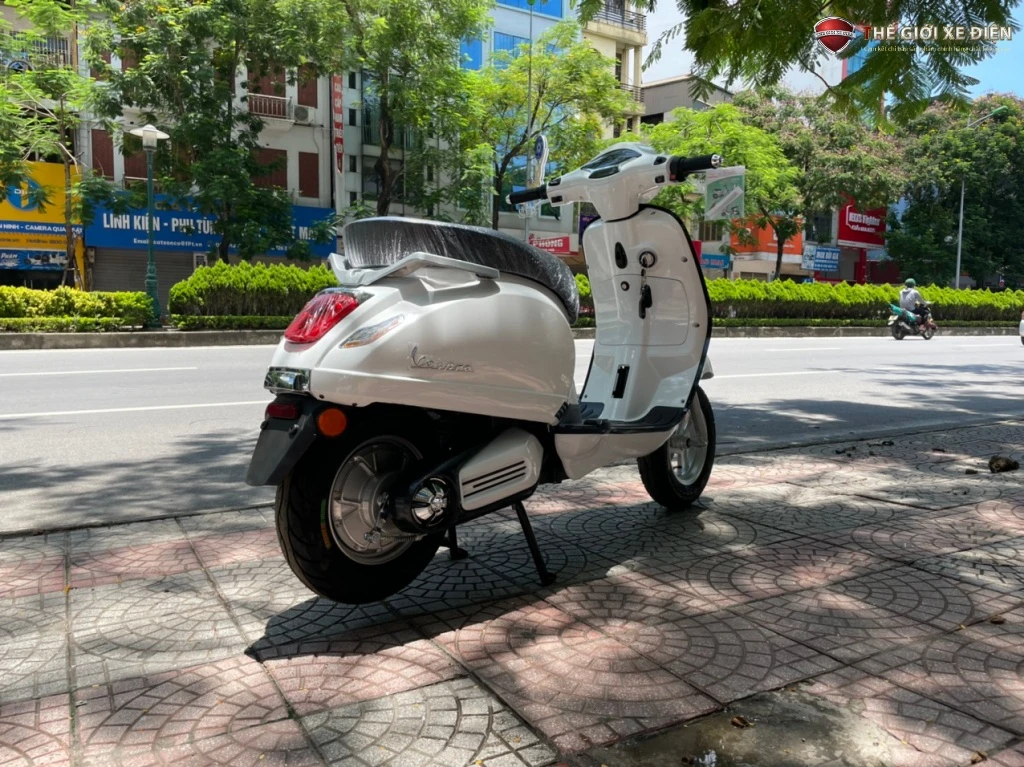 Xe Máy Điện Vespro Việt Thái - Xe điện Vivu