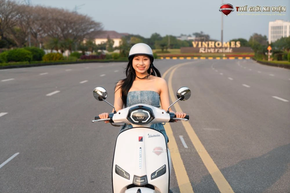 Xe Ga 50cc Victoria AT88 Thế Hệ Mới - Xe điện Vivu