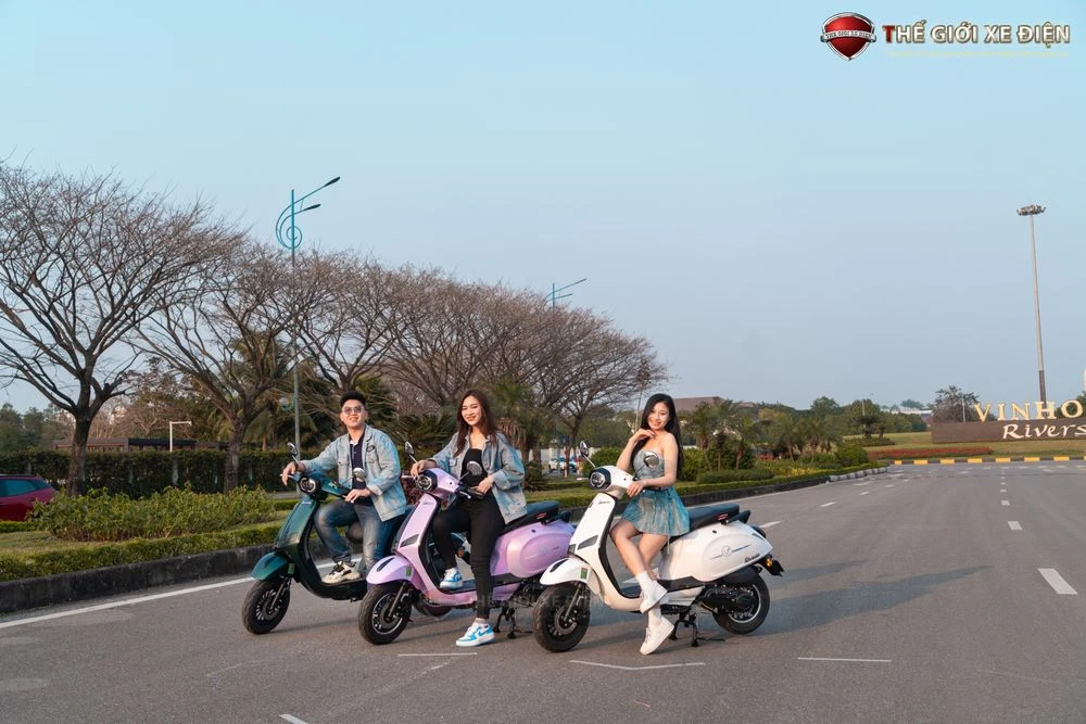 Xe Ga 50cc Victoria AT88 Thế Hệ Mới - Xe điện Vivu