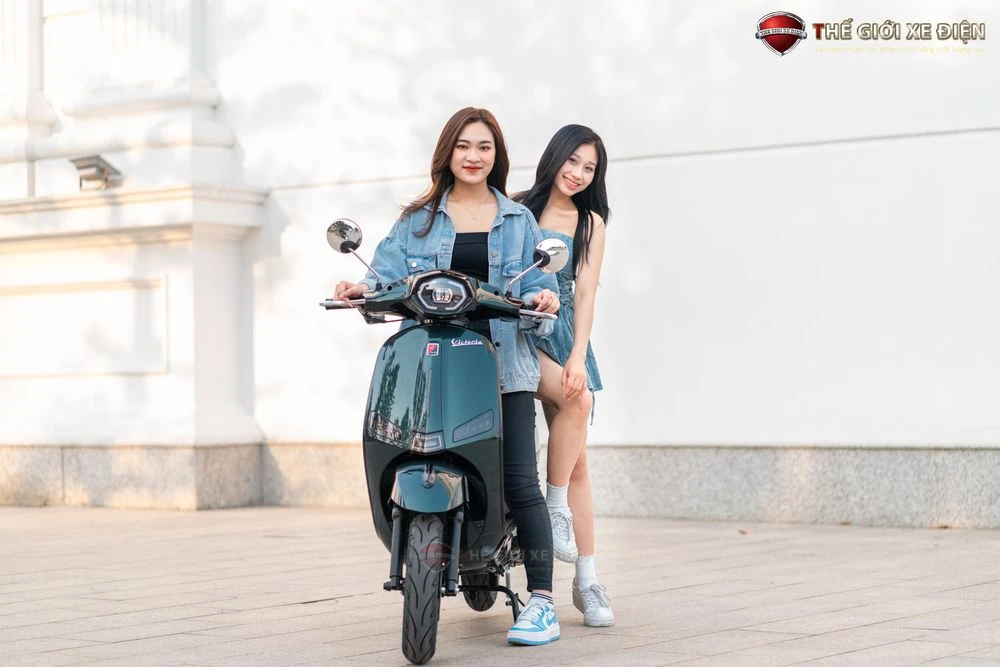 Xe Ga 50cc Victoria AT88 Thế Hệ Mới - Xe điện Vivu