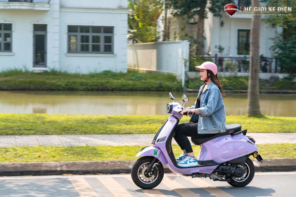 Xe Ga 50cc Victoria AT88 Thế Hệ Mới - Xe điện Vivu