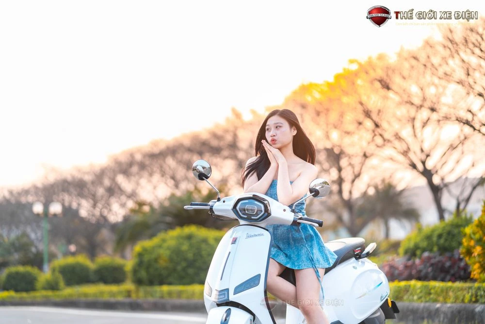 Xe Ga 50cc Victoria AT88 Thế Hệ Mới - Xe điện Vivu