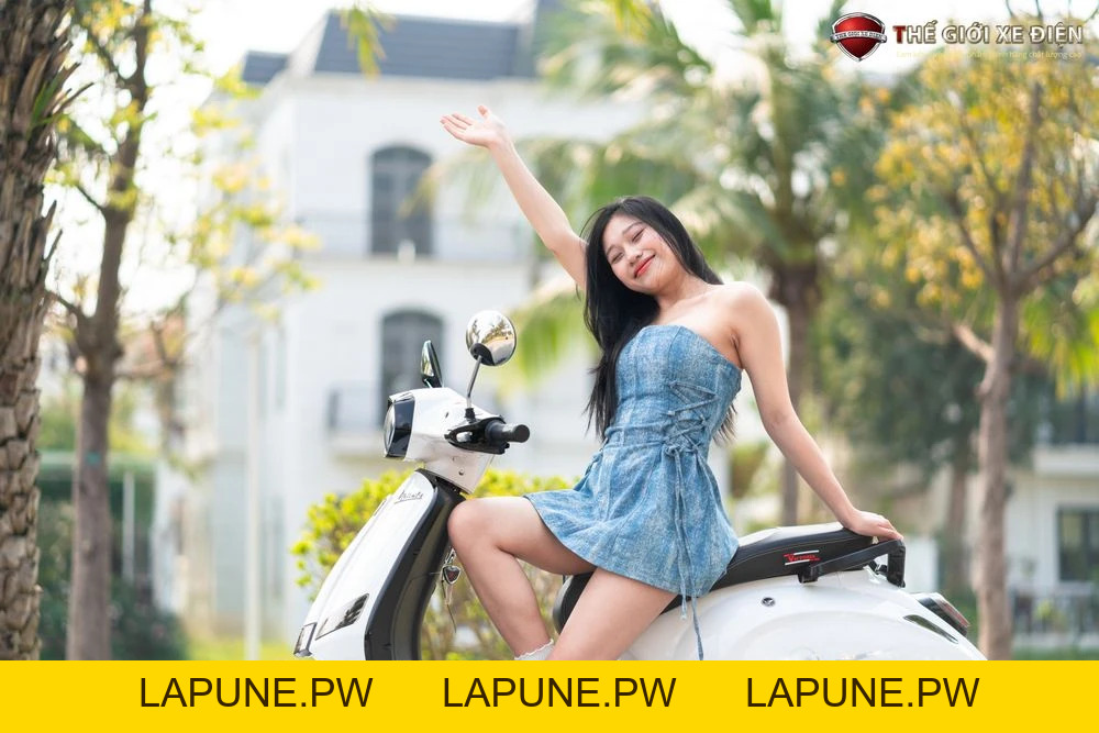 Xe Ga 50cc Victoria AT88 Thế Hệ Mới - Xe điện Vivu