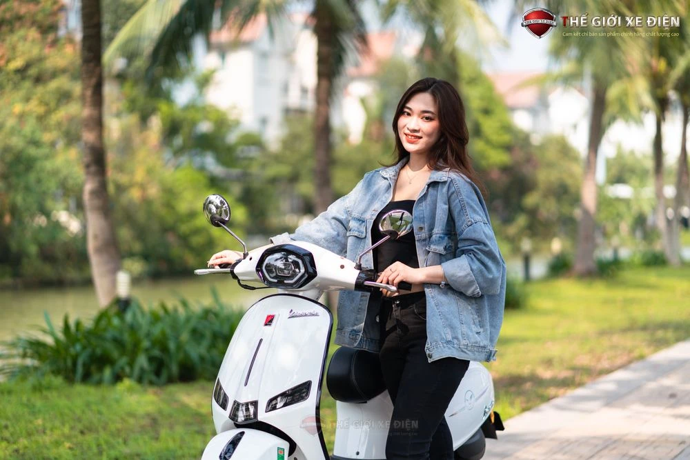 Xe Ga 50cc Victoria AT88 Thế Hệ Mới - Xe điện Vivu