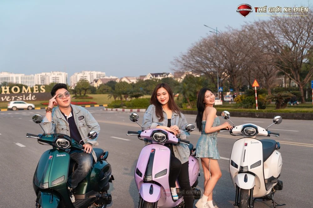 Xe Ga 50cc Victoria AT88 Thế Hệ Mới - Xe điện Vivu