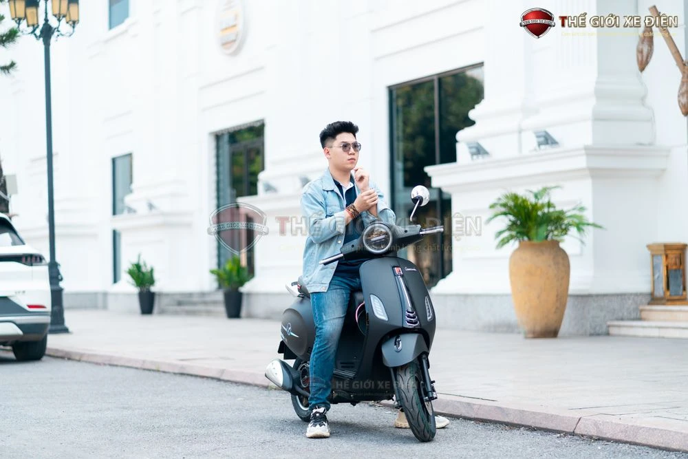 Xe ga 50cc Scooter Victoria Đèn Tròn - Xe điện Vivu