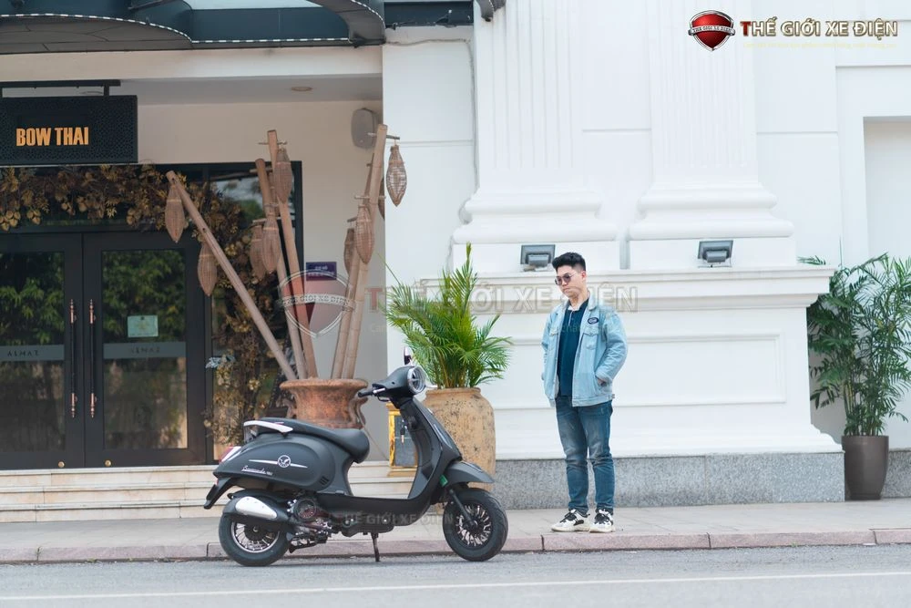 Xe ga 50cc Scooter Victoria Đèn Tròn - Xe điện Vivu