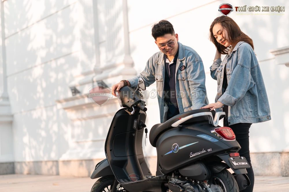 Xe ga 50cc Scooter Victoria Đèn Tròn - Xe điện Vivu