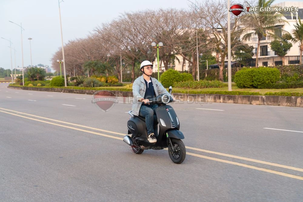 Xe ga 50cc Scooter Victoria Đèn Tròn - Xe điện Vivu
