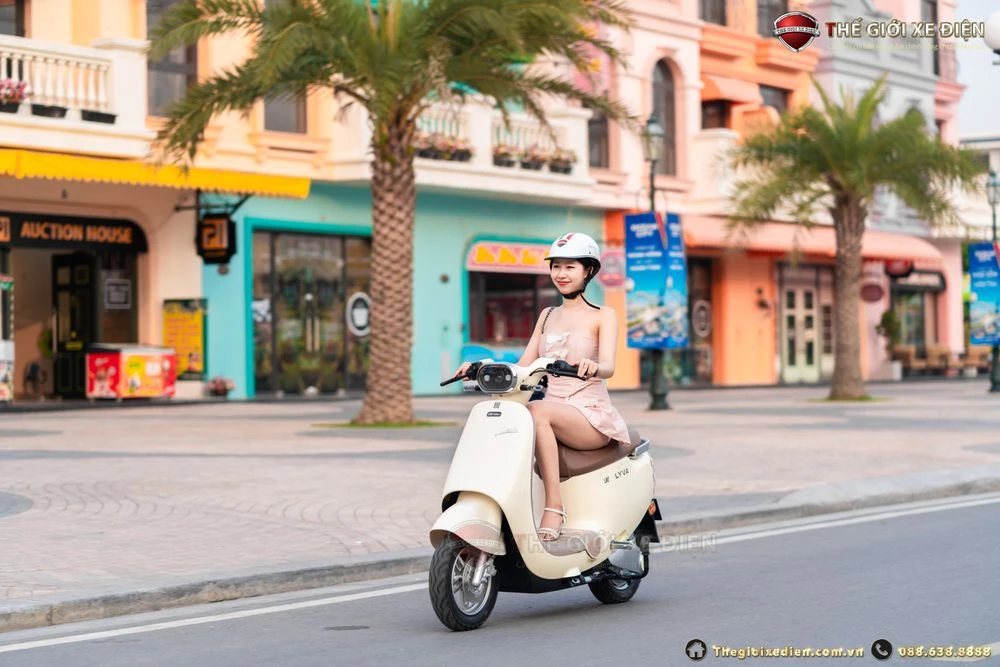 Xe Máy Điện DK Lyva Moda (Chạy: 90km/ lần sạc) - Xe điện Vivu