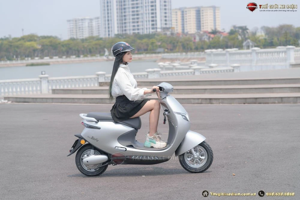 Xe Máy Điện Tailg Venus R53 6 Ắc Quy 23A 100km/1 Lần Sạc - Xe điện Vivu