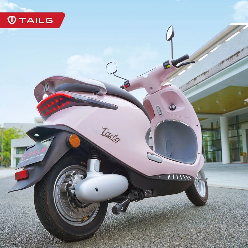 Xe Máy Điện Tailg Venus R53 6 Ắc Quy 23A 100km/1 Lần Sạc - Xe điện Vivu