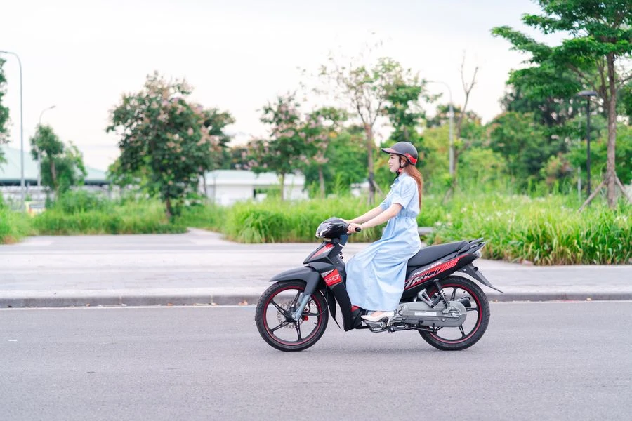 Xe Máy 50cc Sirius Motor Thái Thế Hệ Mới - Xe điện Vivu