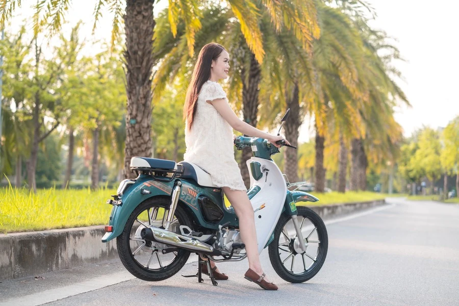 Xe Máy 50cc Cub S Motor Thái Đời Mới - Xe điện Vivu
