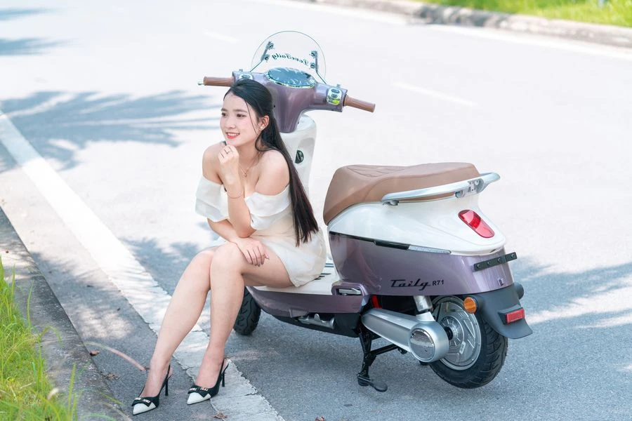 Xe Máy Điện Tailg Queen R71 - 6 Bình 23Ah 100Km/1 Lần Sạc - Xe điện Vivu