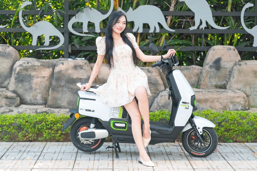 Xe Máy Điện Tailg Power F52 6 bình 22.3Ah 100km/1 Lần Sạc - Xe điện Vivu