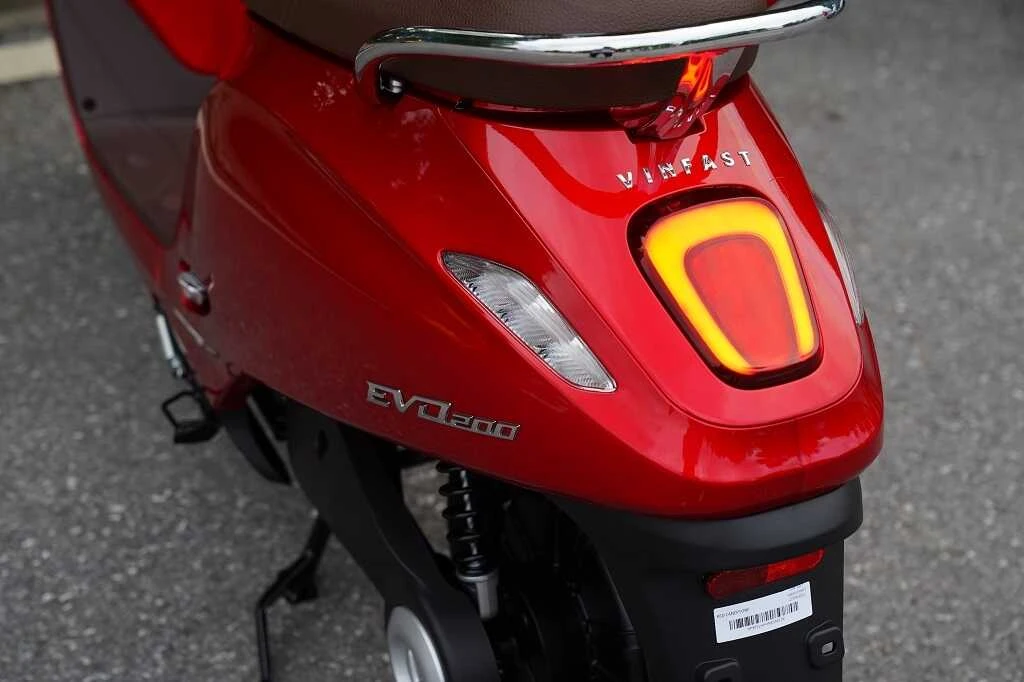 Xe Máy Điện VinFast Evo 200 Kèm Pin - Xe điện Vivu