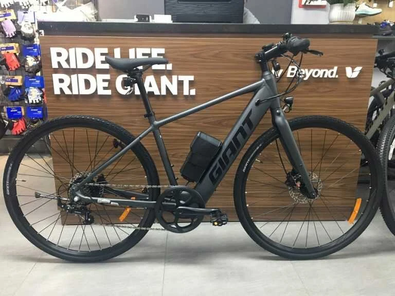 Xe Điện Trợ Lực Giant ESCAPE E+ - Xe điện Vivu