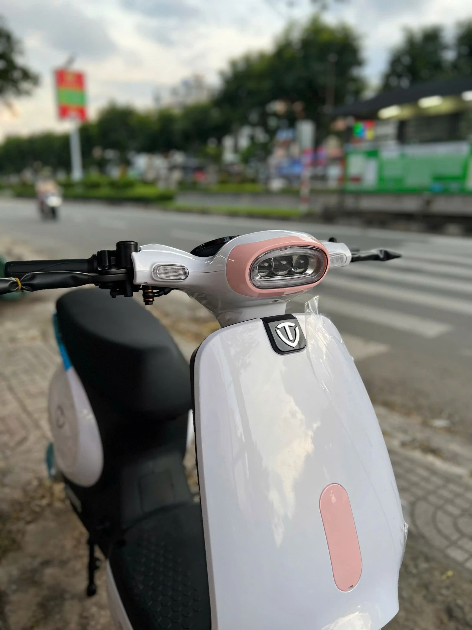 Xe Đạp Điện Tailg GR56 Đầy Đủ Giấy Tờ - Xe điện Vivu