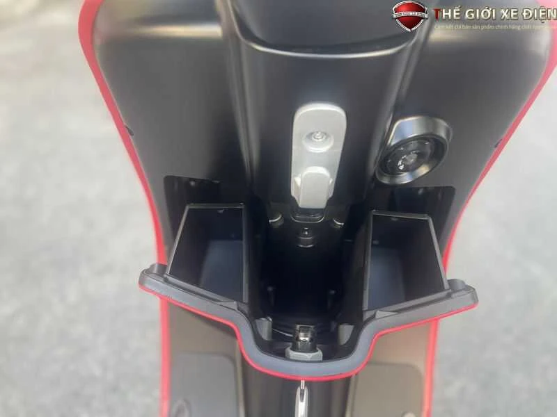Xe ga 50cc Scooter Victoria Đèn Tròn - Xe điện Vivu