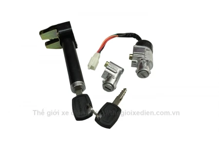 Ổ khóa xe đạp đện Giant M133 chính hãng (3 ổ) - Xe điện Vivu