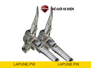 Để chân sau xe máy điện Xmen - Xe điện Vivu