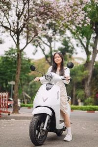 Xe Máy Điện VinFast Evo 200 Lite Kèm Pin - Xe điện Vivu