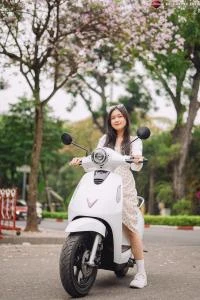 Xe Máy Điện VinFast Evo 200 Lite Kèm Pin - Xe điện Vivu