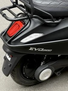 Xe Máy Điện VinFast Evo 200 Kèm Pin - Xe điện Vivu