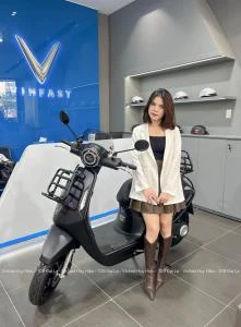 Xe Máy Điện VinFast Evo 200 Kèm Pin - Xe điện Vivu