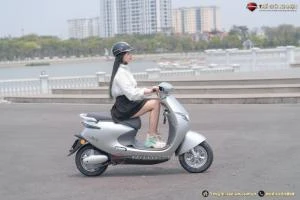 Xe Máy Điện Tailg Venus R53 6 Ắc Quy 23A 100km/1 Lần Sạc - Xe điện Vivu