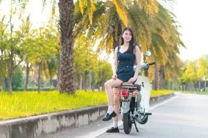 Xe Máy 50cc Cub Motor Thái Vành Đúc - Xe điện Vivu