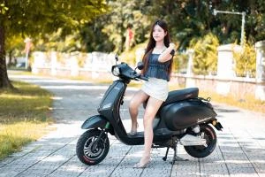 Xe Máy Điện Victoria V38 Việt Nhật Thế Hệ Mới - Xe điện Vivu
