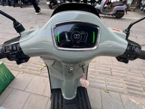 Xe Ga 50cc Victoria AT88 Viral Đời Mới - Xe điện Vivu