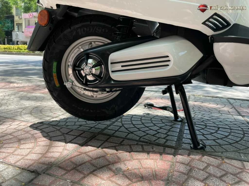 Xe Máy Điện Vespro Việt Thái - Xe điện Vivu