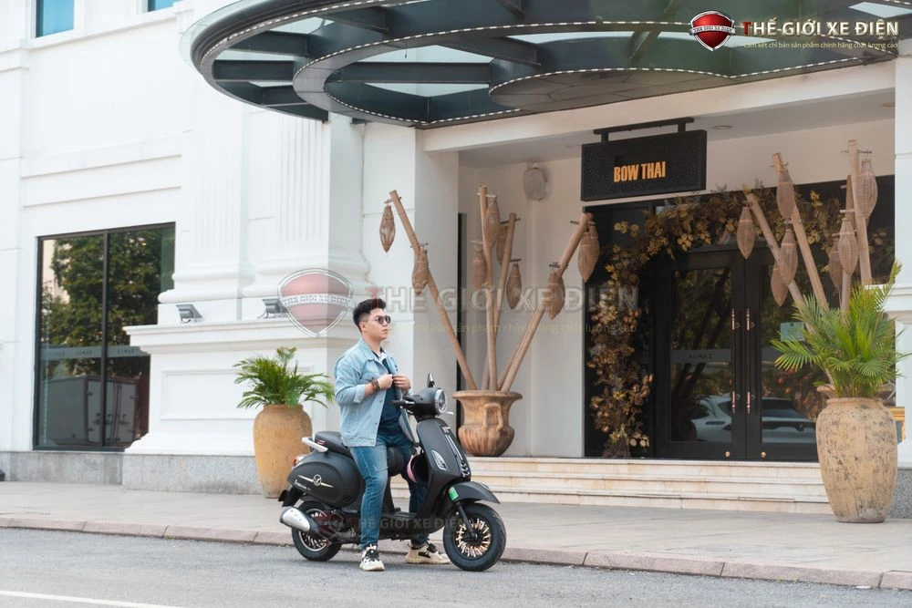 Xe ga 50cc Scooter Victoria Đèn Tròn - Xe điện Vivu
