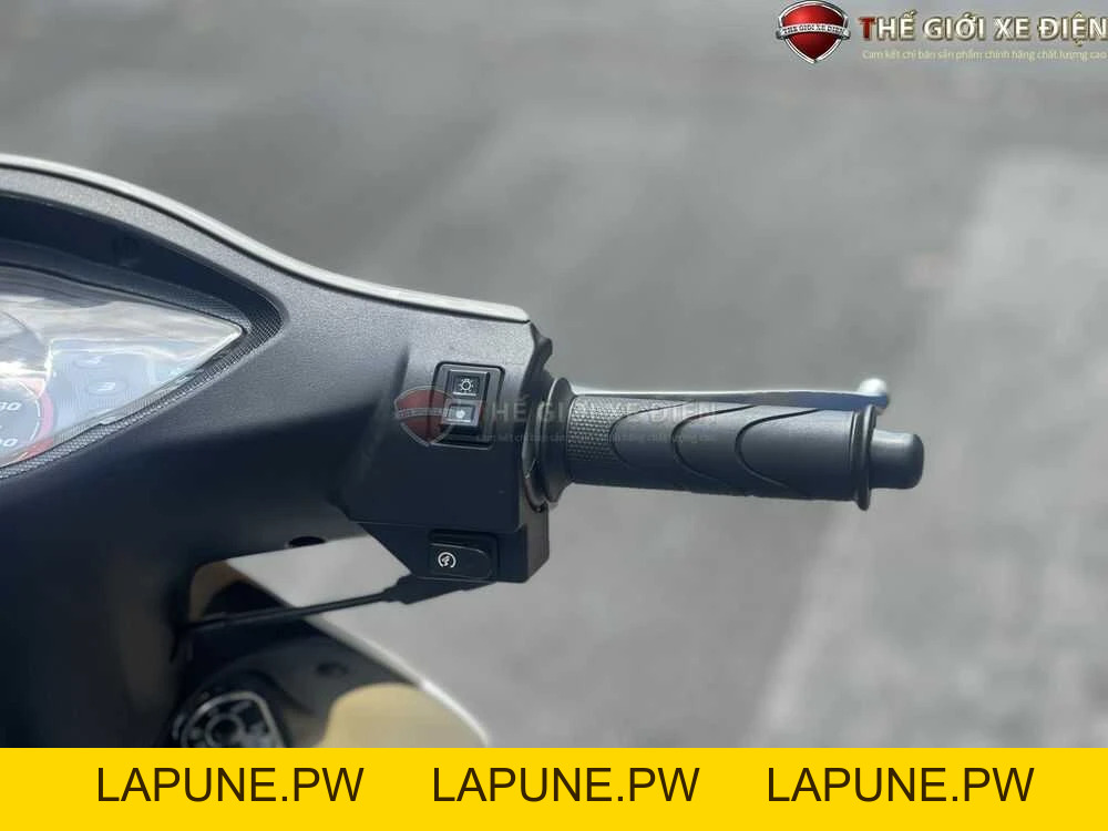 Xe Máy 50cc Wave Hyosung Đời Mới - Xe điện Vivu