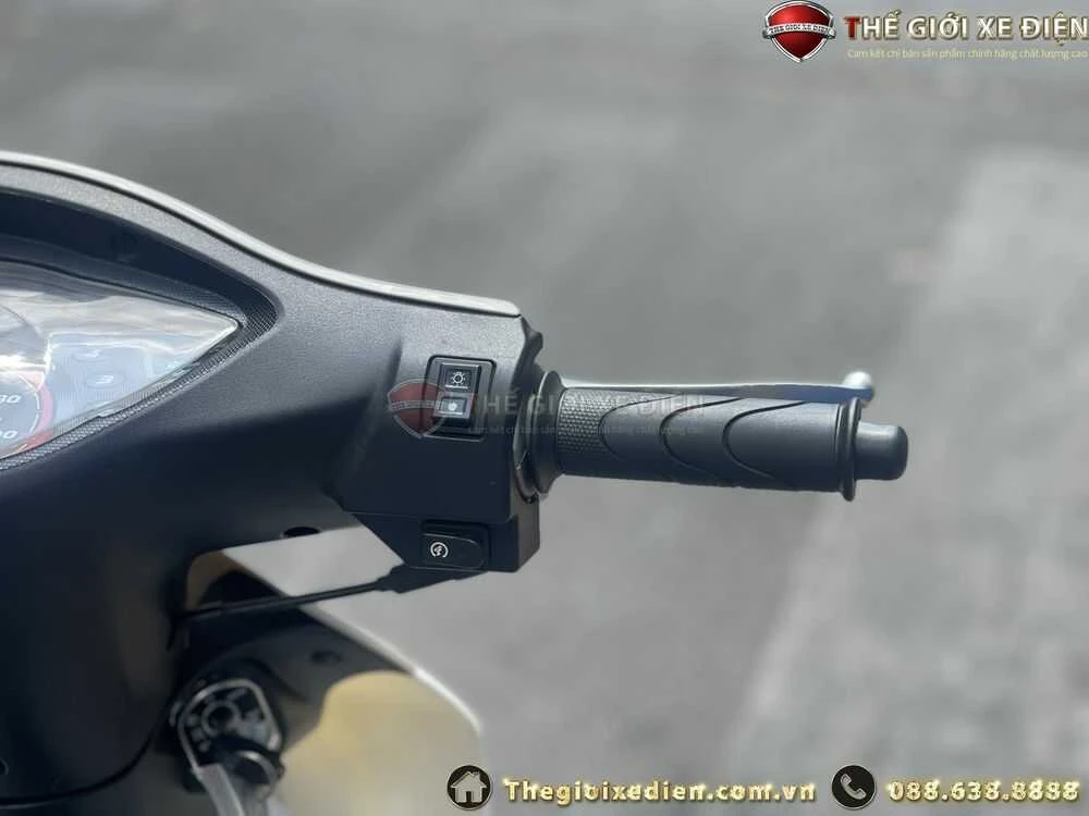 Xe Máy 50cc Wave Hyosung Vành Đúc Đời Mới - Xe điện Vivu