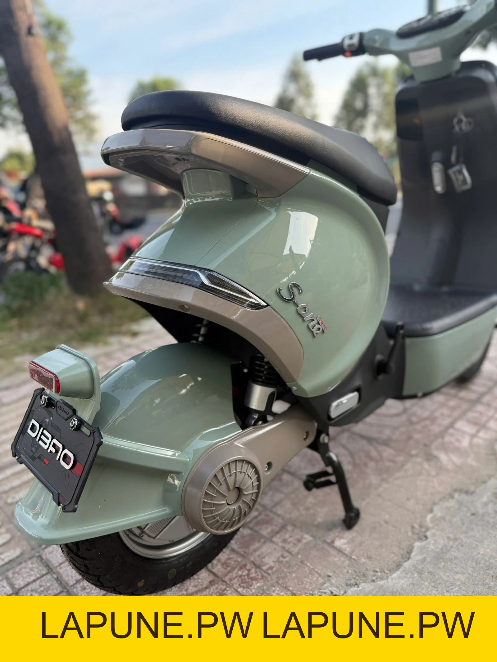 Cẩn thận khi sạc xe điện không tự ngắt và bình ngày càng nóng lên khi cắm điện? - Xe điện Vivu